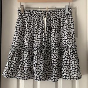 Navy and White Daisy Thigh High Skirt + SH